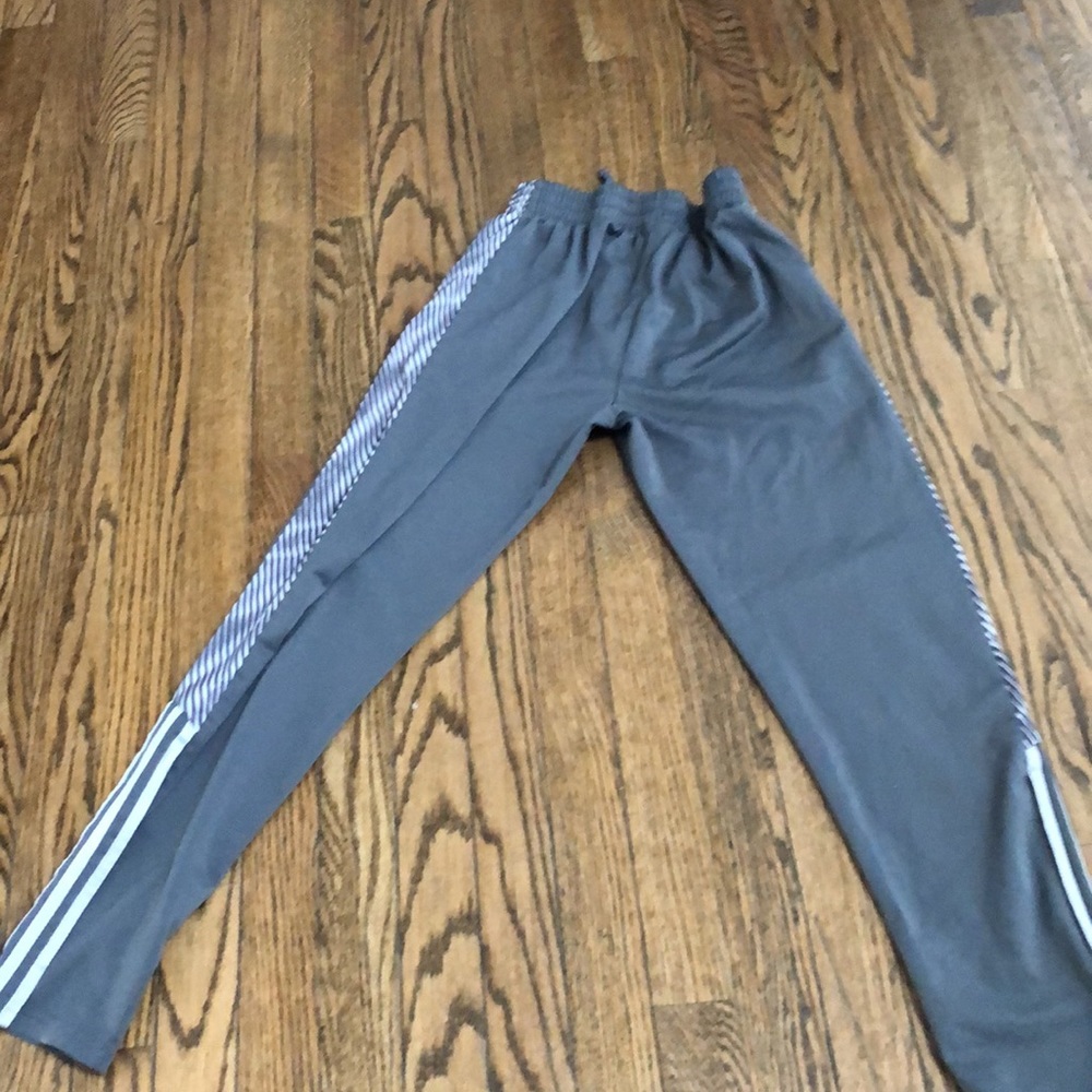 Mint condition adidas pants size medium 10/12 - Picture 2 of 3